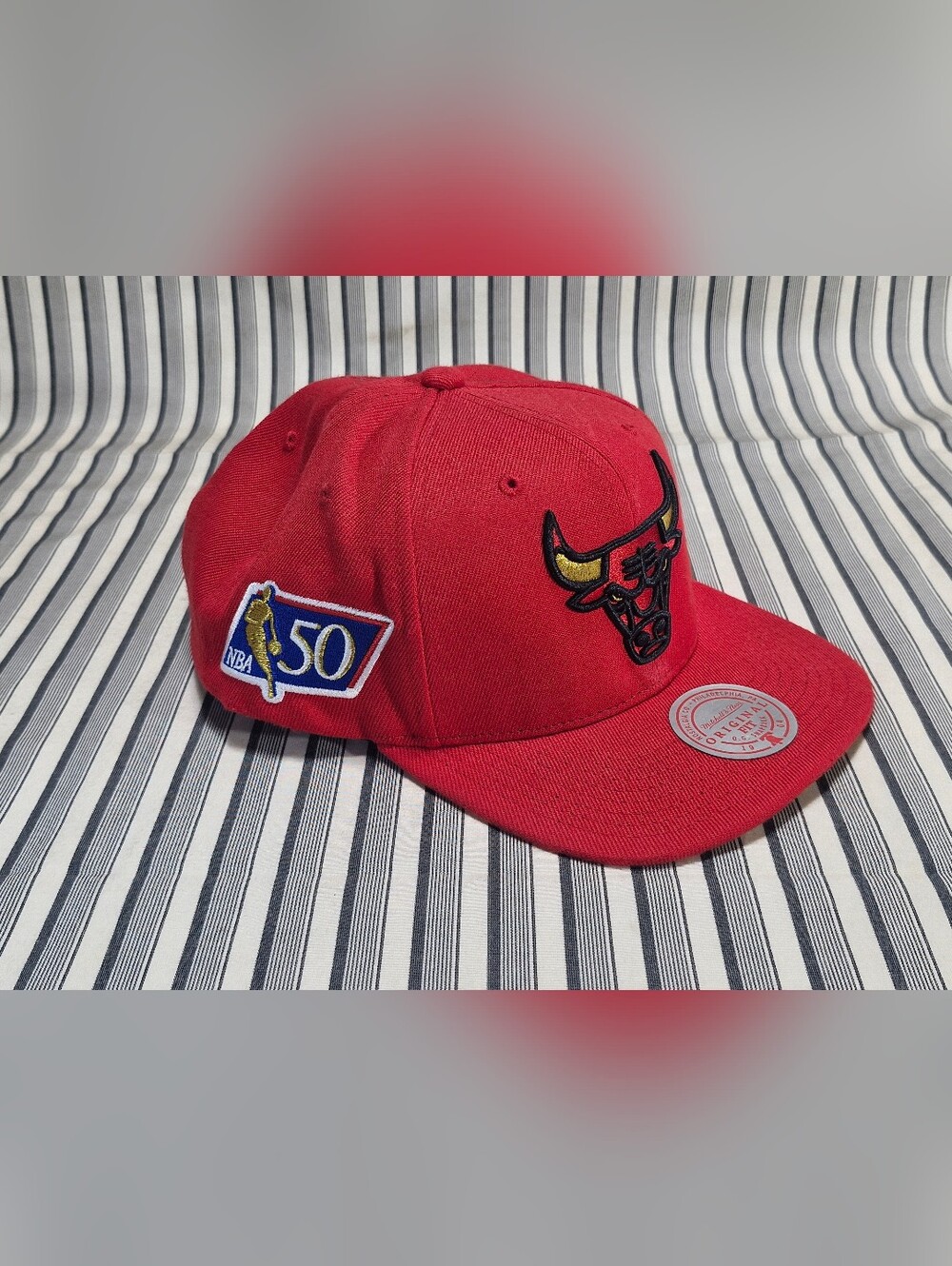Mitchell & Ness Chicago Bulls NBA 50th Anniversary Snapback Hat Red Gold Under B